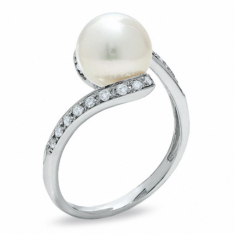 85mm cultured freshwater pearl and diamond bypass ring in