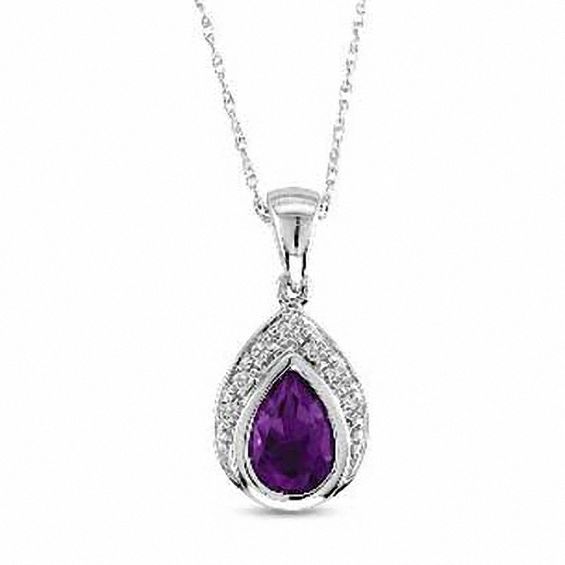 teardrop shaped pendant