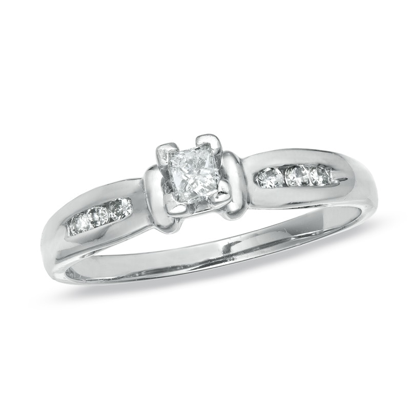 1/4 CT. T.W. Princess-Cut Solitaire Engagement Ring in Platinum