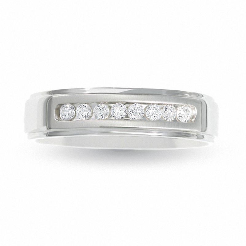 Main Image 1 of 1/4 CT. T.W. Diamond Wedding Band in 14K White Gold