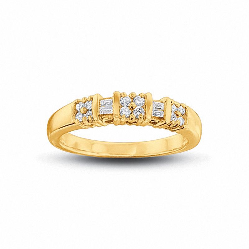 Main Image 1 of 1/2 CT. T.W. Diamond Clover Band in 14K Gold
