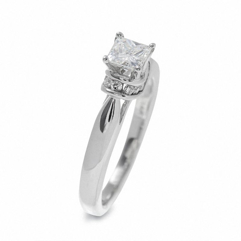 3/4 CT. Princess Cut Diamond Solitaire Engagement Ring in 14K White Gold