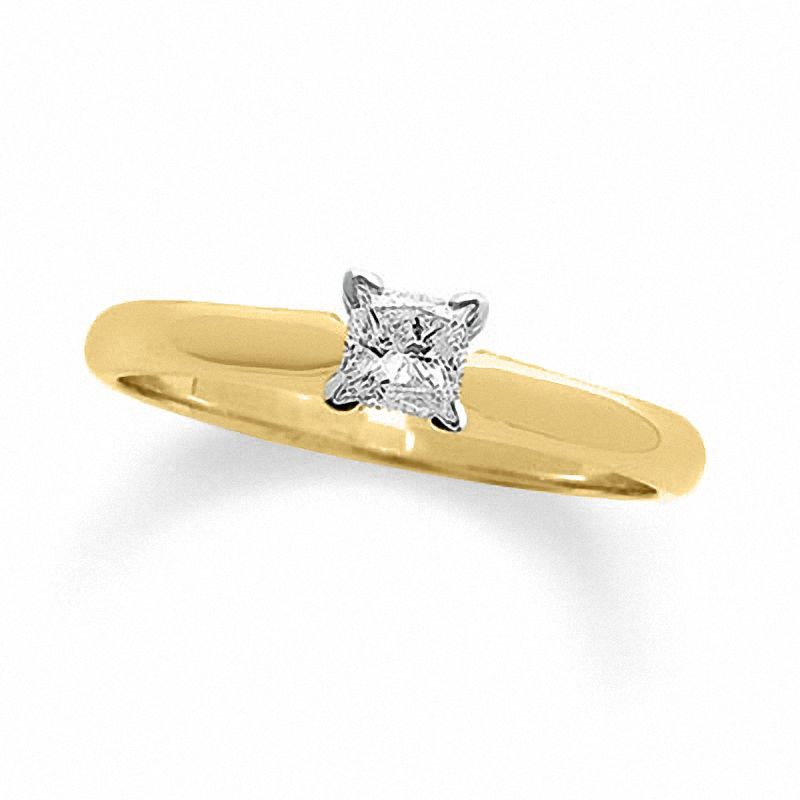 Main Image 1 of 1/4 CT. Princess Cut Diamond Solitaire Engagement Ring in 14K Gold