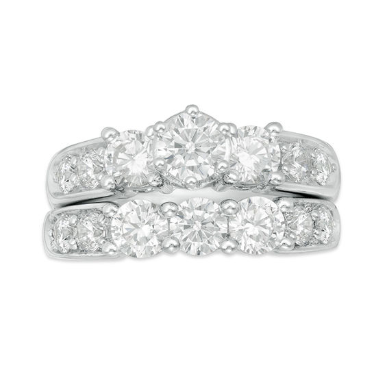 3 CT. T.w. Diamond Past Present FutureÂ® Bridal Set in 14K White Gold
