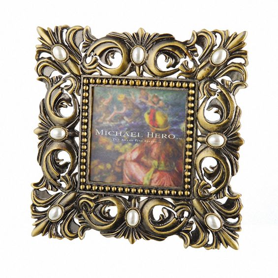 Michael Hero 2"x2" Soft Green European Traditions Frame