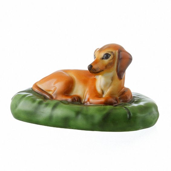 Herend® Willie the Dachshund, Natural with Bisque Finish