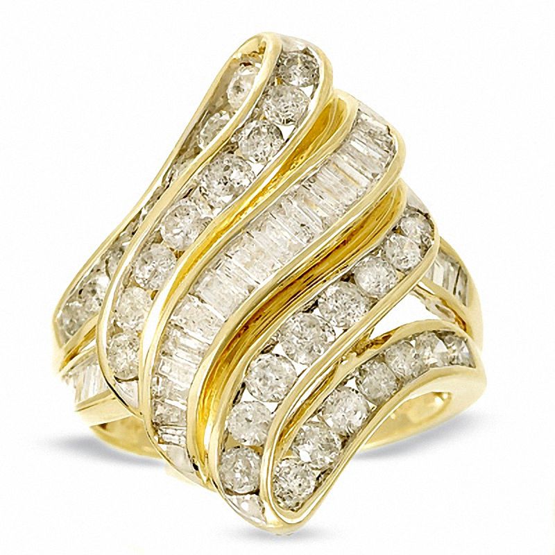 Main Image 1 of 2 CT. T.W. Diamond Seashell Ring in 10K Gold