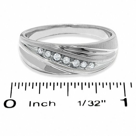 1/8 CT. T.w. Diamond Seven Stone Slant Band in 10K White Gold