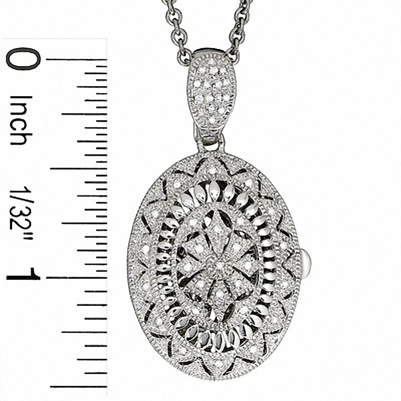 Old locket necklace discount