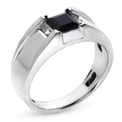 Size 7 Ring Silver and Onyx with Diamond-Cut Accents