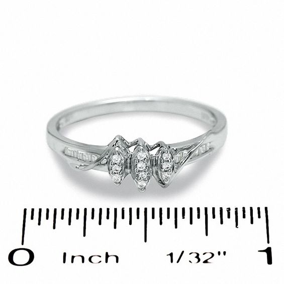 1/15 CT. T.w. Diamond Marquise Cluster Promise Ring in 10K White Gold