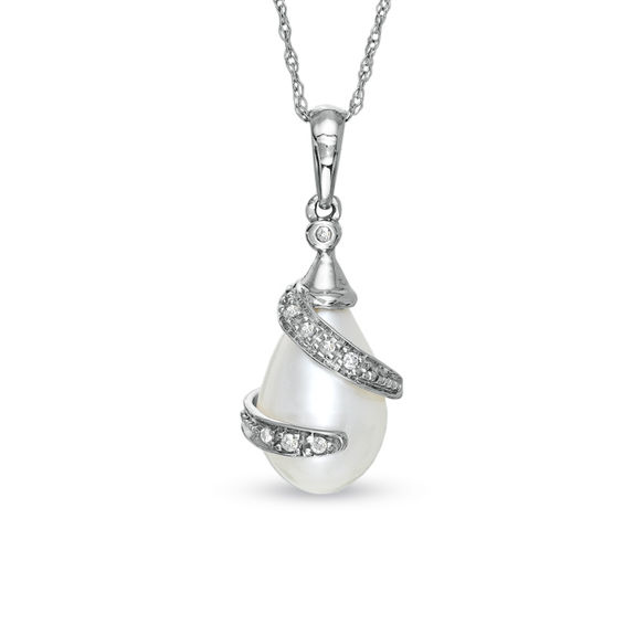 Freshwater Cultured Pearl Pendant in 10K White Gold with Diamond Accents