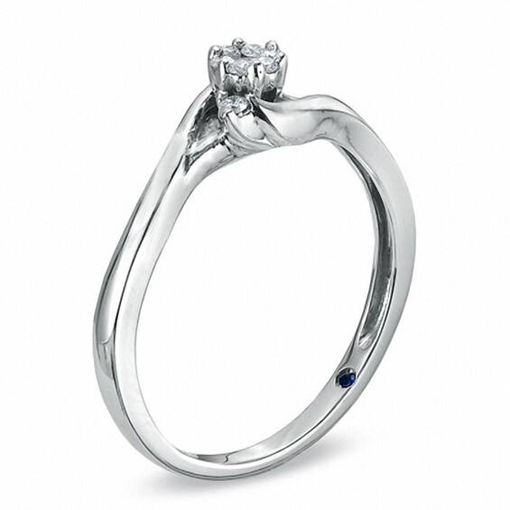 Cherished Promise Collectionâ¢ 1/10 CT. T.w. Composite Diamond Flower Ring 10K White Gold