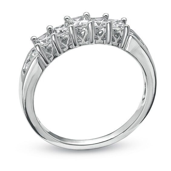 3/4 CT. T.w. Princess-Cut Diamond Nine Stone Band in 10K White Gold