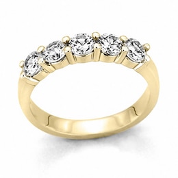 1/4 CT. T.W. Diamond Five Stone Band in 10K Gold