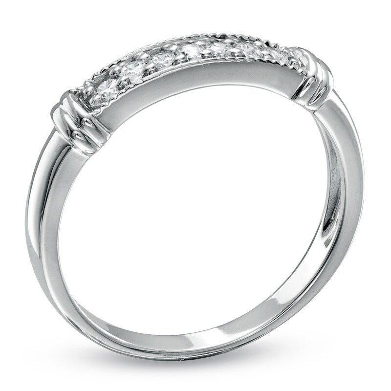 1/10 CT. T. W. Diamond Seven Stone Band in 10K White Gold
