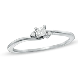 1/6 CT. T.W. Princess-Cut Diamond Three Stone Promise Ring in 10K White Gold