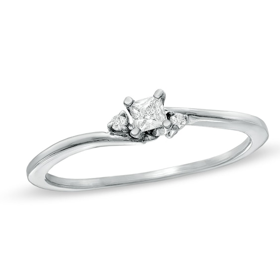 1/6 CT. T.w. Princess-Cut Diamond Three Stone Promise Ring in 10K White Gold