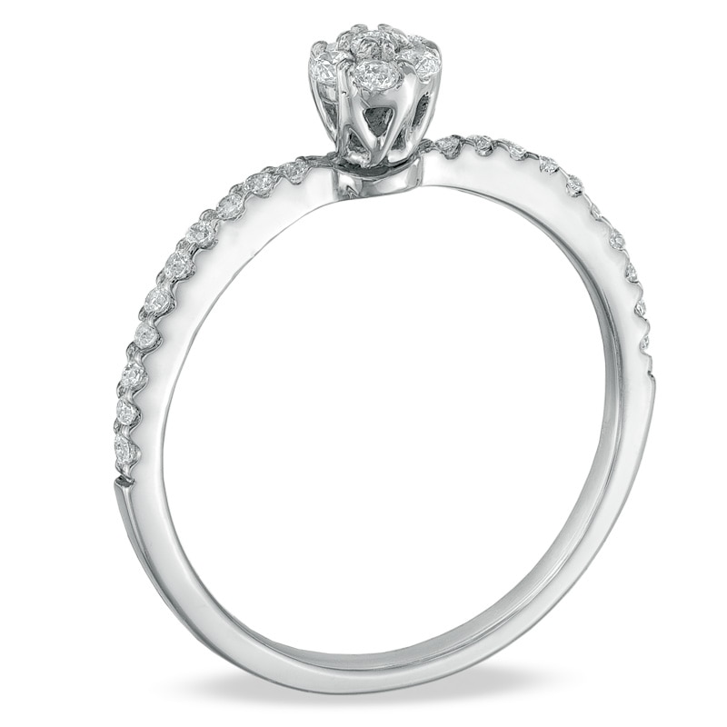 1/4 CT. T.W. Multi-Diamond Promise Ring in 10K White Gold