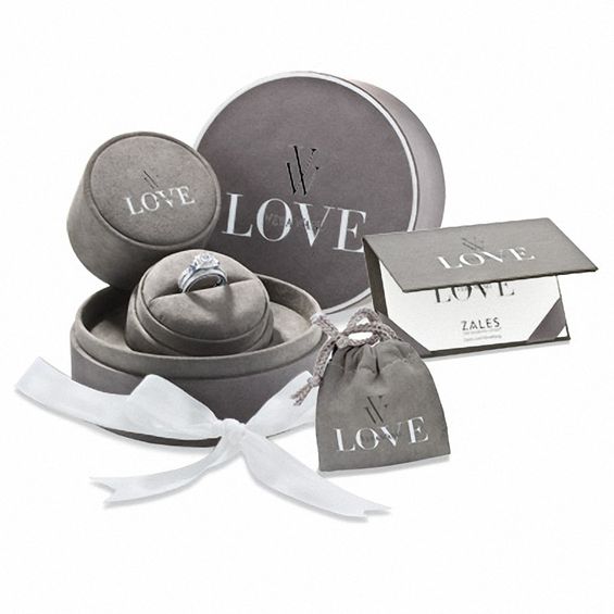 Vera Wang Love Collection 2 CT. T.w. Princess-Cut Diamond Frame Bridal Set in 14K White Gold