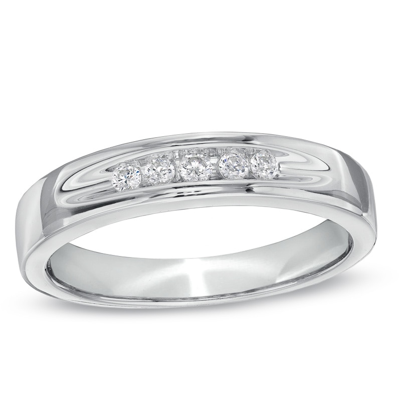 Men's 1/6 CT. T.W. Diamond Five Stone Wedding Band in 10K White Gold