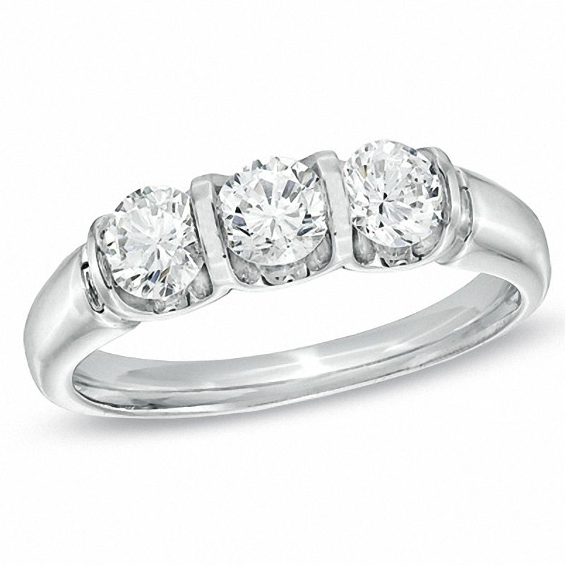 Main Image 1 of 1 CT. T.W. Diamond Three Stone Ring in 14K White Gold
