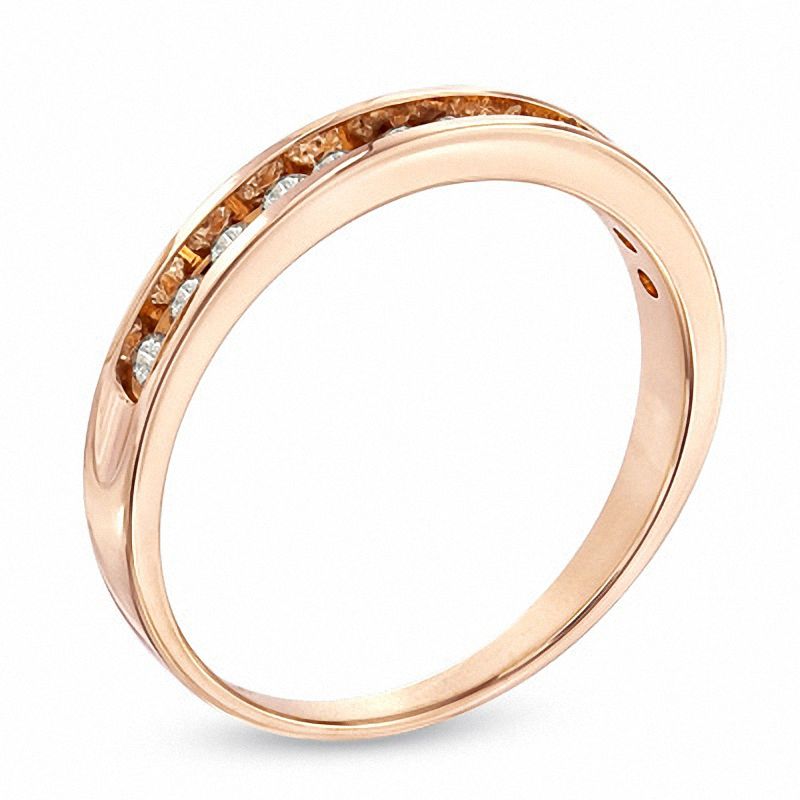 1/4 CT. T.W. Diamond Anniversary Band in 10K Rose Gold