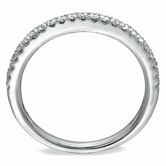 Vera Wang Love Collection 1/4 CT. T.w. Diamond Band in 14K White Gold