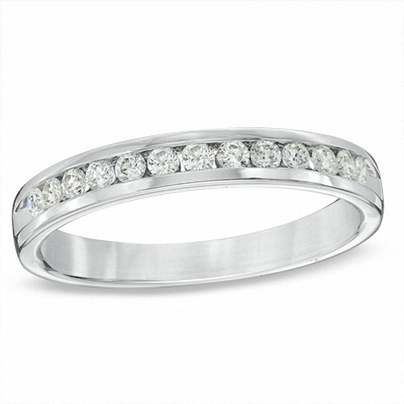 Main Image 1 of 1/4 CT. T.W. Certified Diamond Anniversary Band in 18K White Gold (F/I1)