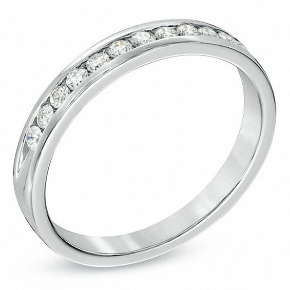 1/4 CT. T.w. Certified Diamond Anniversary Band in 18K White Gold (F/I1)