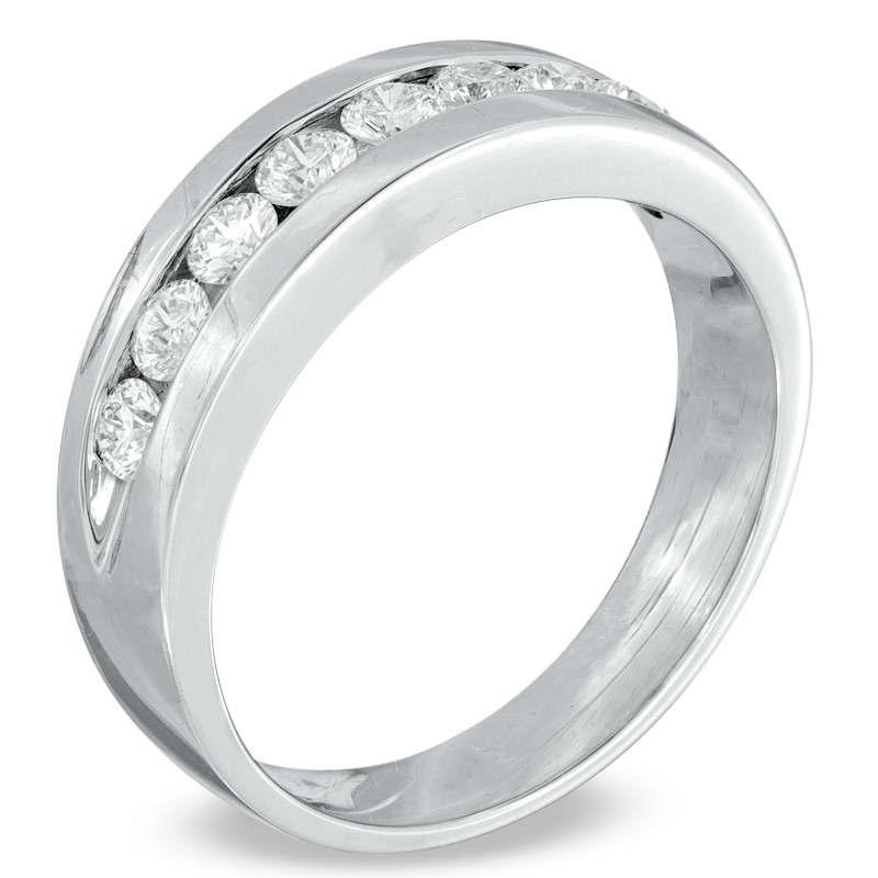 Men's 1 CT. T.W. Diamond Wedding Band in Platinum