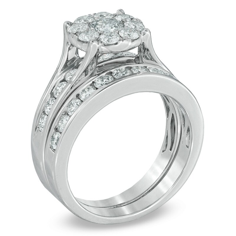 1-1/2 CT. T.W. Multi-Diamond Bridal Set in 14K White Gold