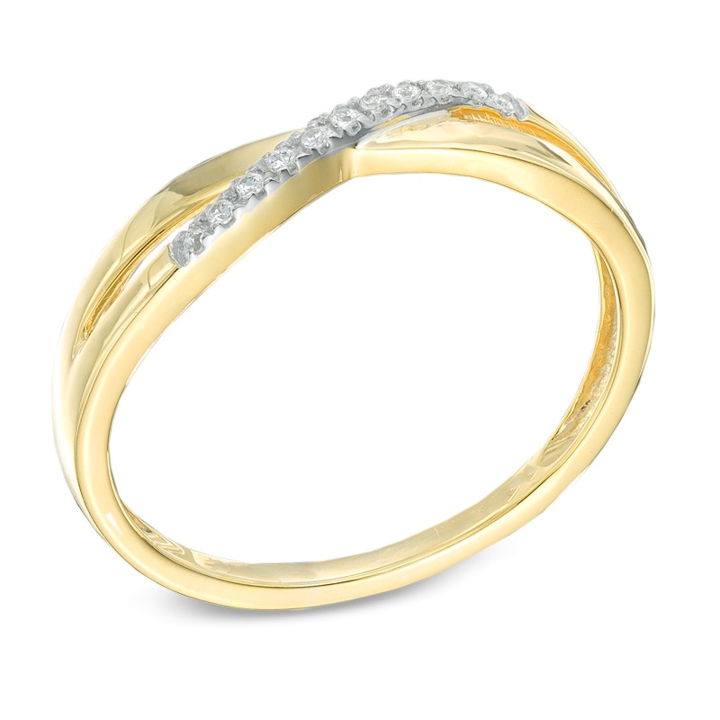 Diamond Accent Criss-Cross Wave Band in 10K Gold