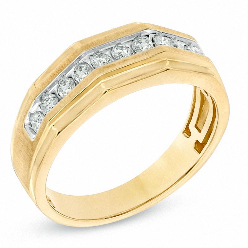 Men's 1 CT. T.W. Diamond Ring in 10K Gold