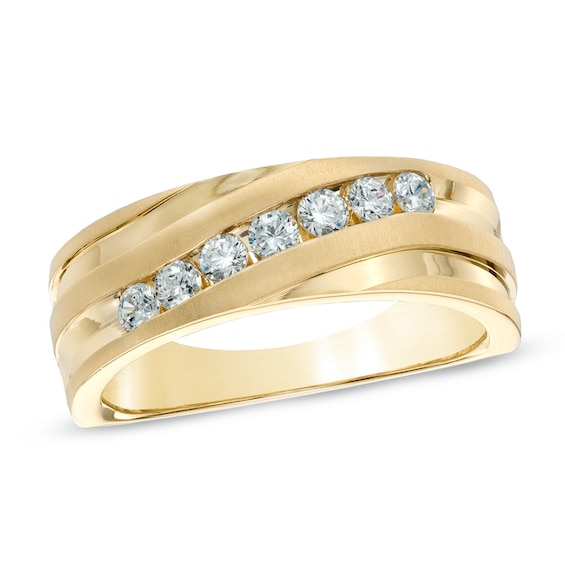 Men's 1/ CT. T.w. Diamond Slant Wedding Band in 10K Gold