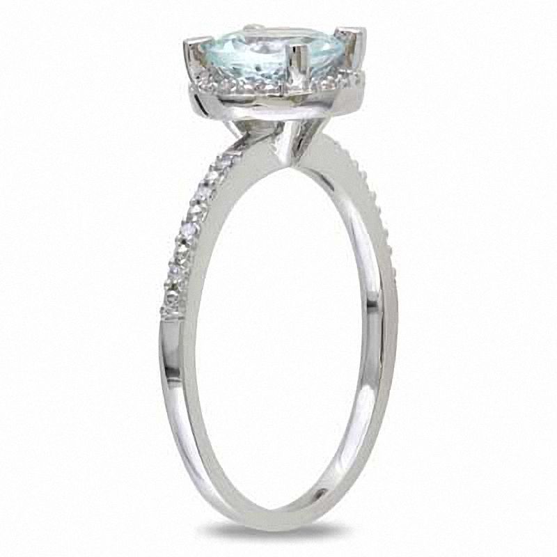 7.0mm Aquamarine and 1/20 CT. T.W. Diamond Promise Ring in Sterling Silver