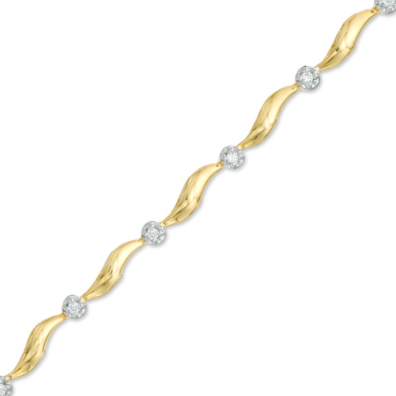 Main Image 1 of 1/6 CT. T.W. Diamond Cluster Station Bracelet in 10K Gold