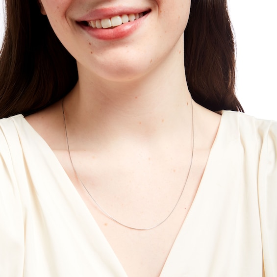 Ladies' 0.8mm Adjustable Box Chain Necklace in Sterling Silver - 22"