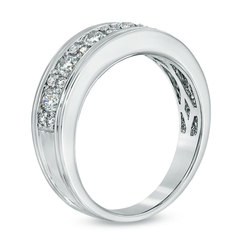 Main Image 2 of Men's 1 CT. T.W. Diamond Ring in 10K White Gold