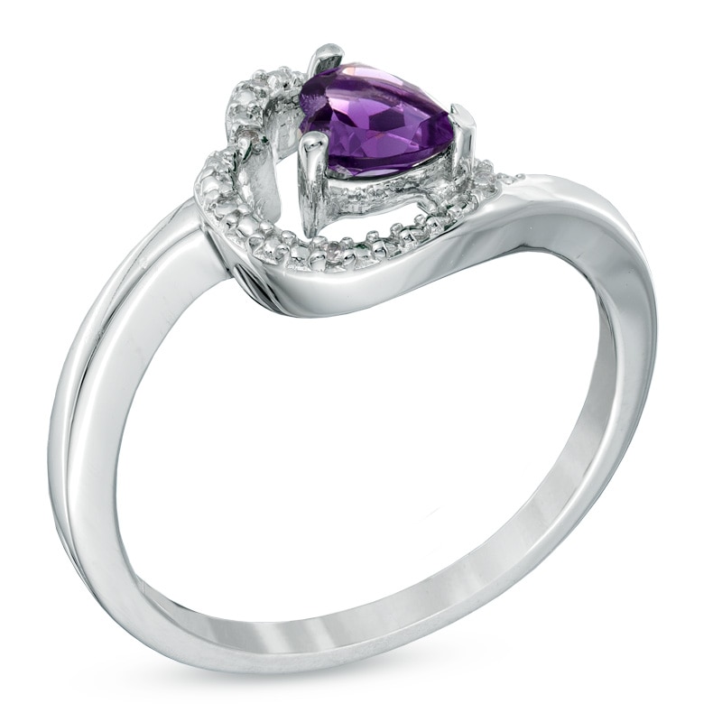 5.0mm Sideways Heart-Shaped Amethyst and Diamond Accent Promise Ring in Sterling Silver