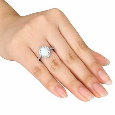 Opal and sapphire store ring white gold