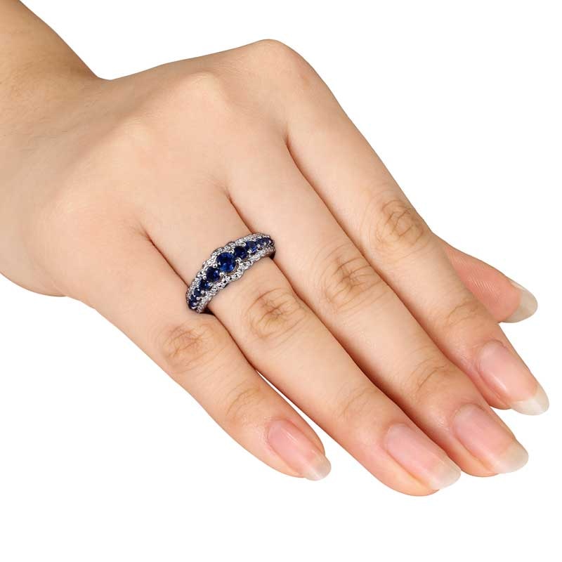 Graduated Lab-Created Blue Sapphire Ring in Sterling Silver