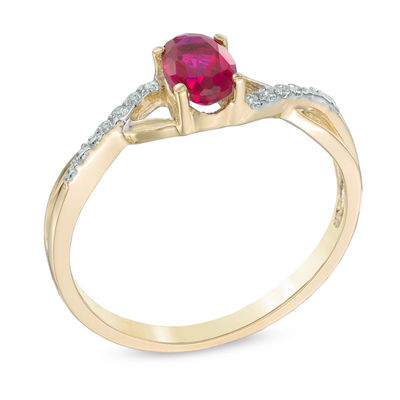10k Yellow Gold Oval Ruby And Diamond Ring 10k Yellow Gold Oval Ruby And Diamond Ring