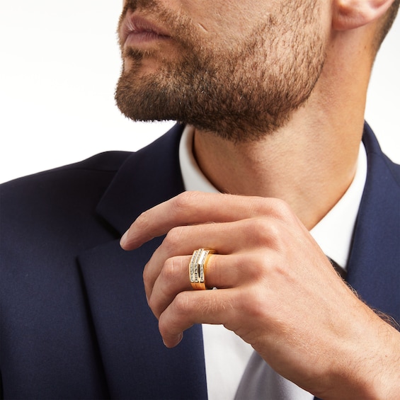 1 CT. T.w. Diamond Wedding Band in 10K Gold