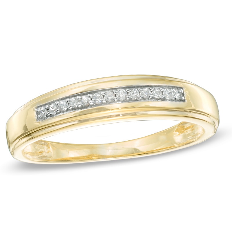 Men's 1/10 CT. T.W. Diamond Wedding Band in 10K Gold