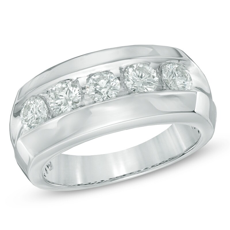 Men's 11/2 CT. T.W. Diamond Wedding Band in 14K White Gold Zales