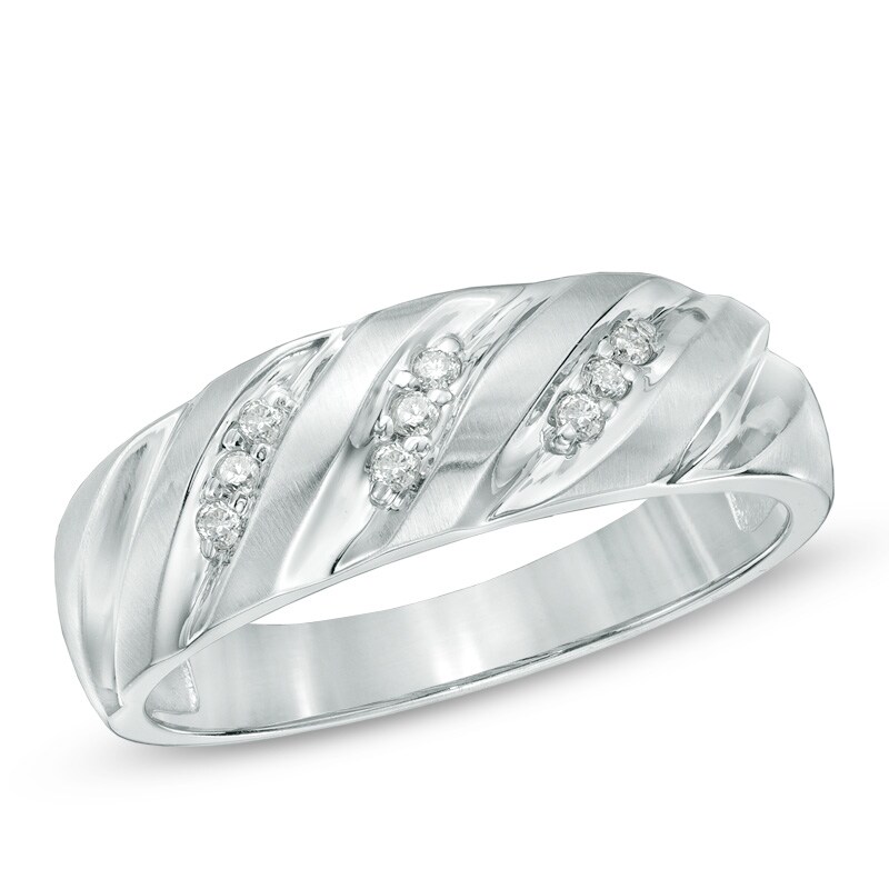 Men's 1/10 CT. T.W. Diamond Ring in 10K White Gold