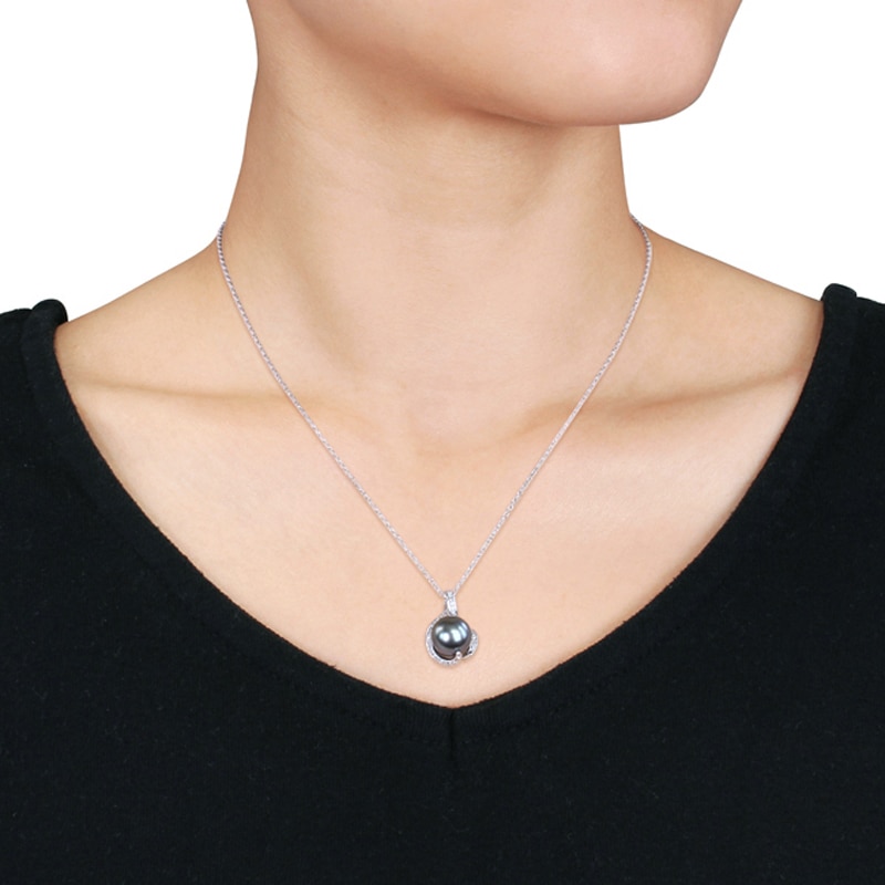 9.0 - 9.5mm Black Cultured Tahitian Pearl and 1/20 CT. T.W. Diamond Pendant in Sterling Silver