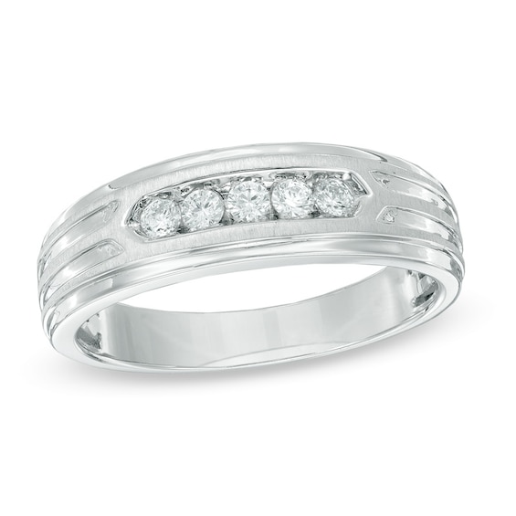 1/4 CT. T.w. Diamond Five Stone Band in 10K White Gold