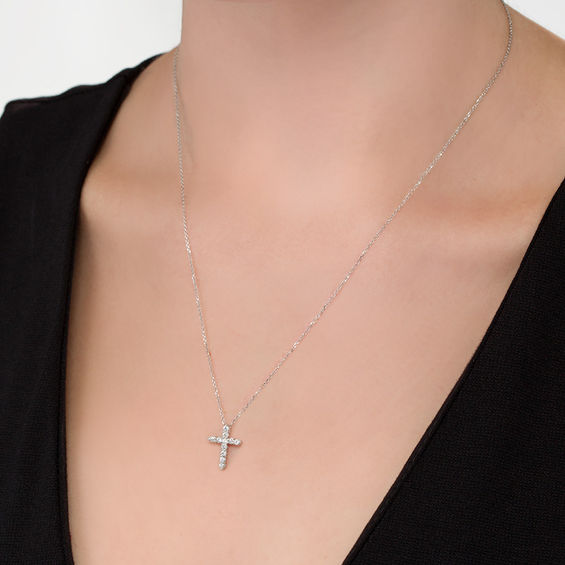 1/4 CT. T.w. Certified Diamond Cross Pendant in 14K White Gold (I/I2)